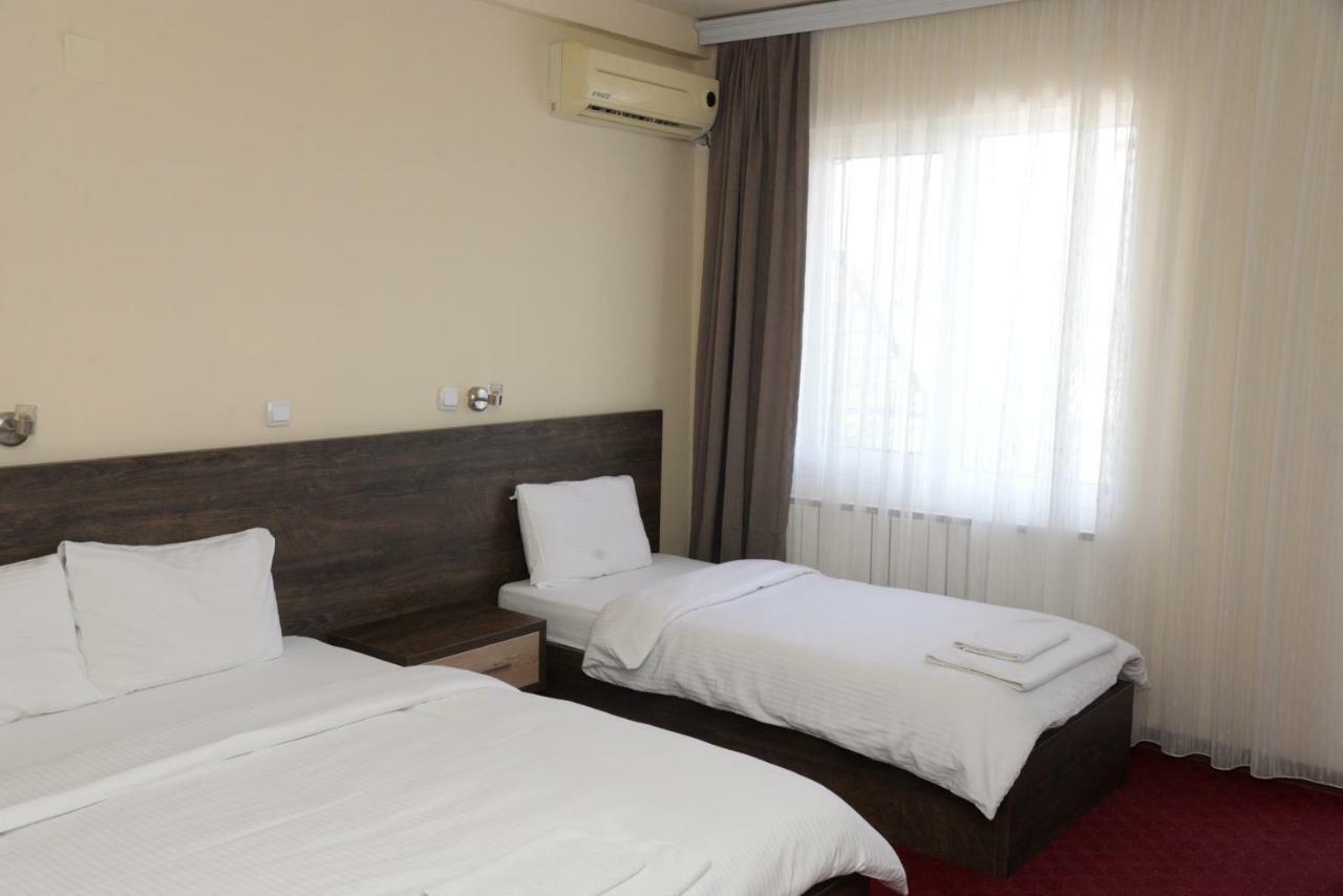 Hotel Istatov Nov Dojran Exterior foto