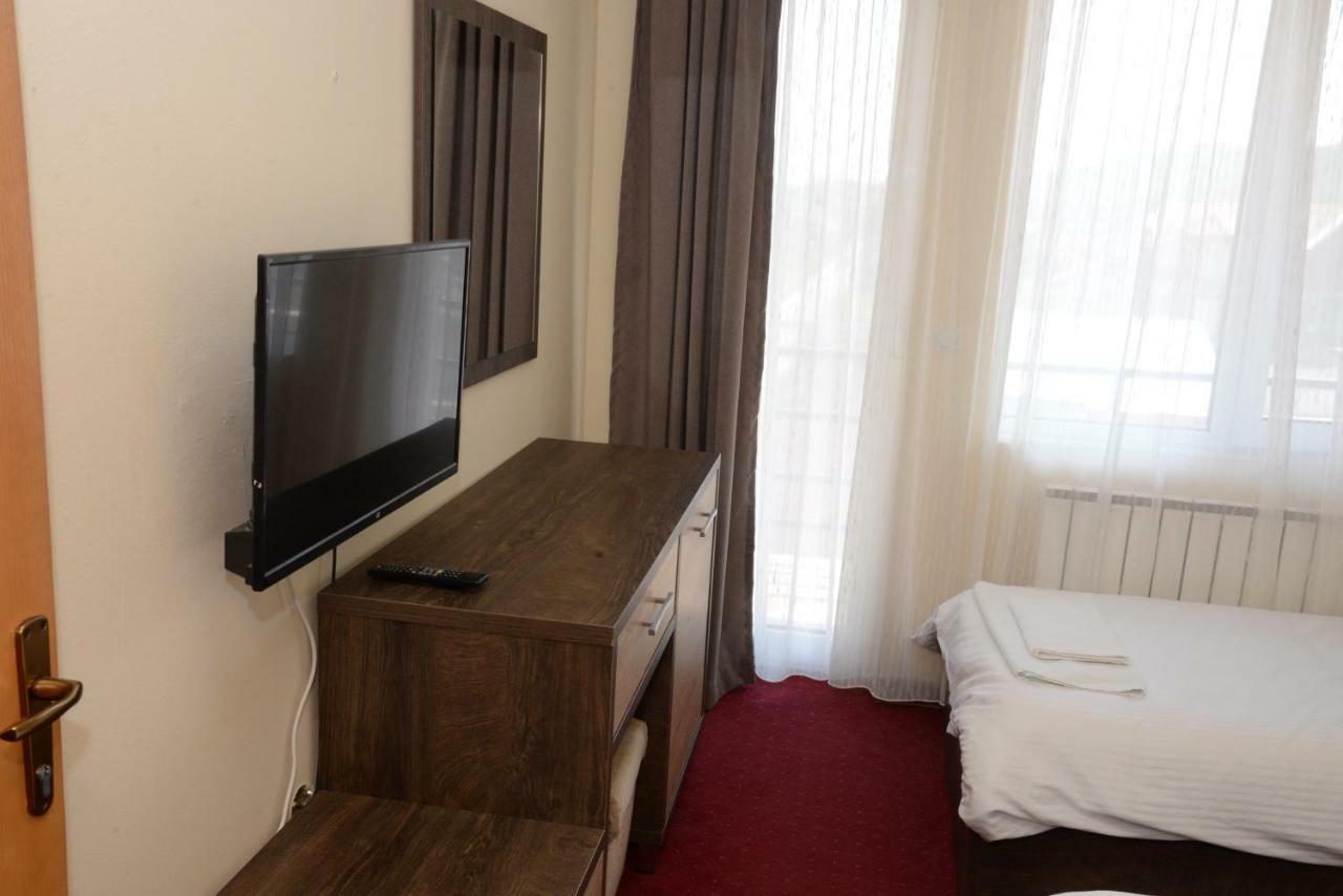 Hotel Istatov Nov Dojran Exterior foto